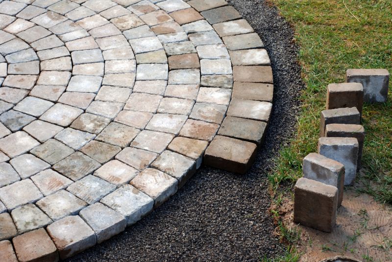 Natural stone paver pattern