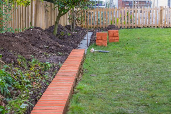 Hardscape Edging Service